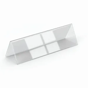 Chevalet porte-nom de bureau en Plexiglas transparent, idéal pour conférence, signalétique d'accueil ou événementiel, fabriqué par Sign Express Tunisie.